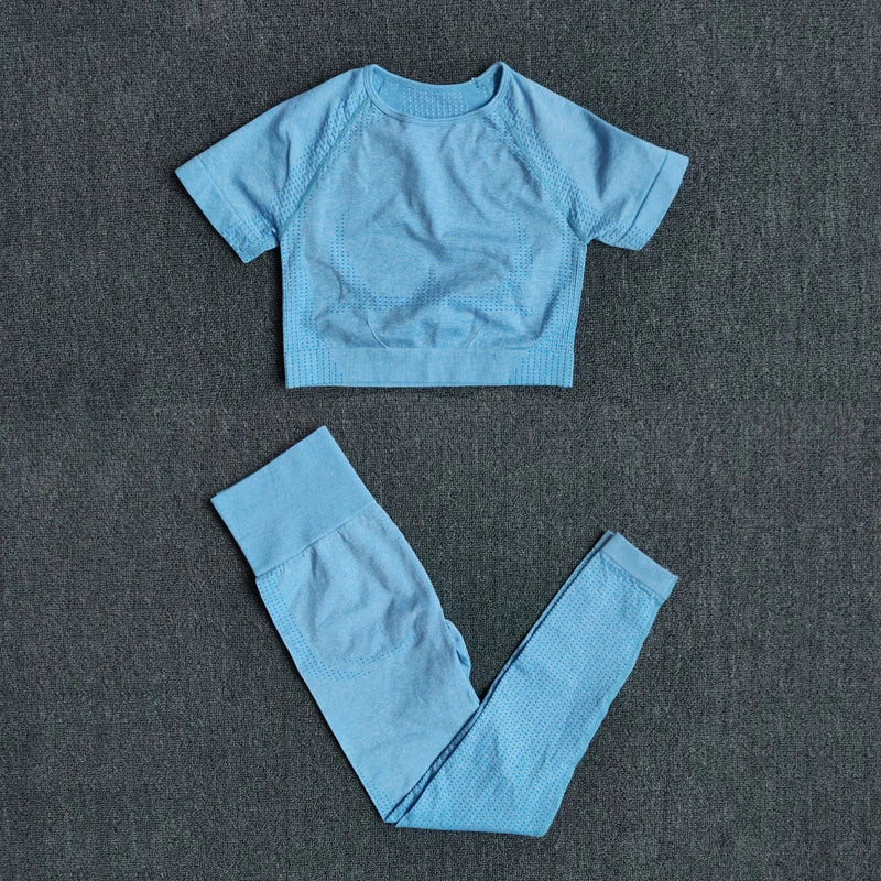 Seamless Women’s Yoga & Workout Set