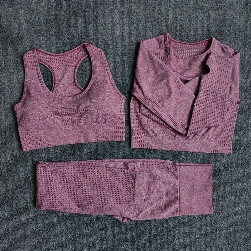Seamless Women’s Yoga & Workout Set