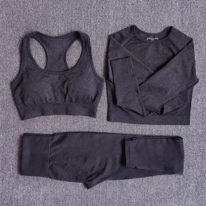 Seamless Women’s Yoga & Workout Set