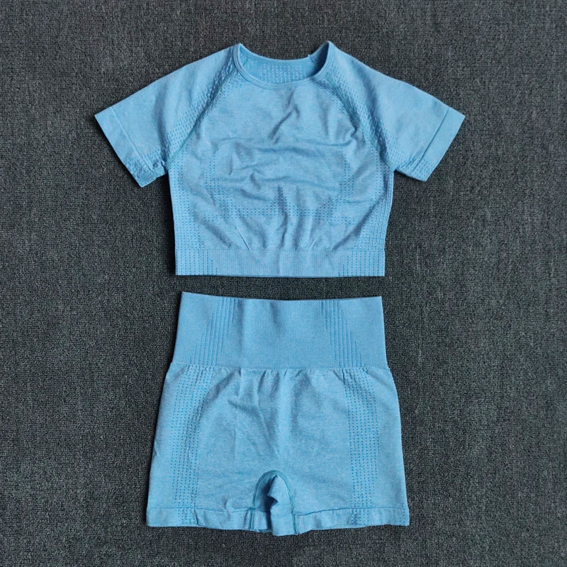 Seamless Women’s Yoga & Workout Set