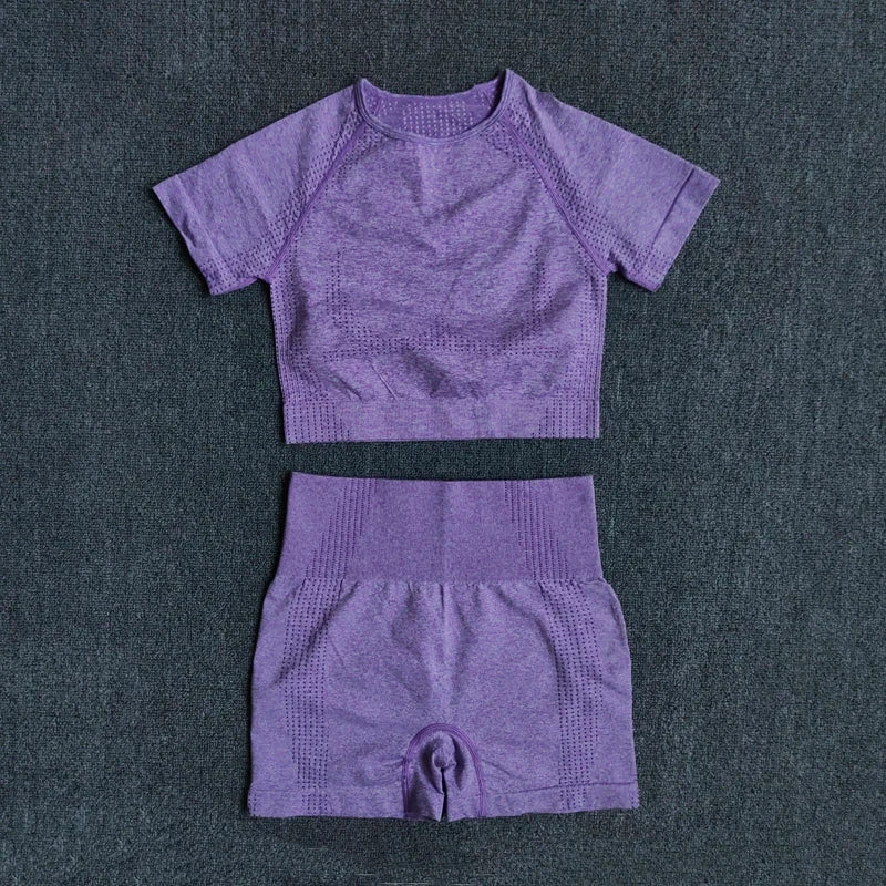 Seamless Women’s Yoga & Workout Set